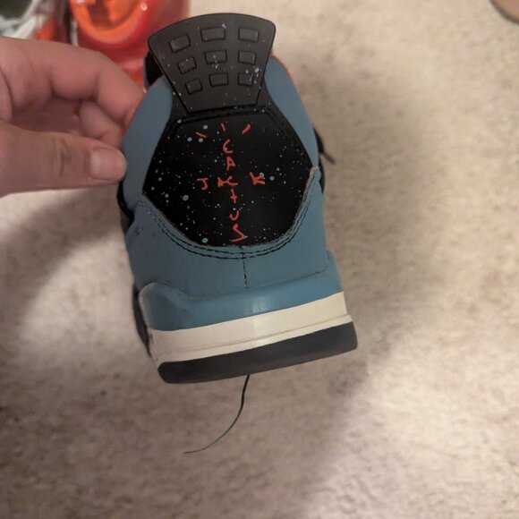 Travis Scott x Air Jordan 4 “Cactus Jack” - Picture 3 of 4
